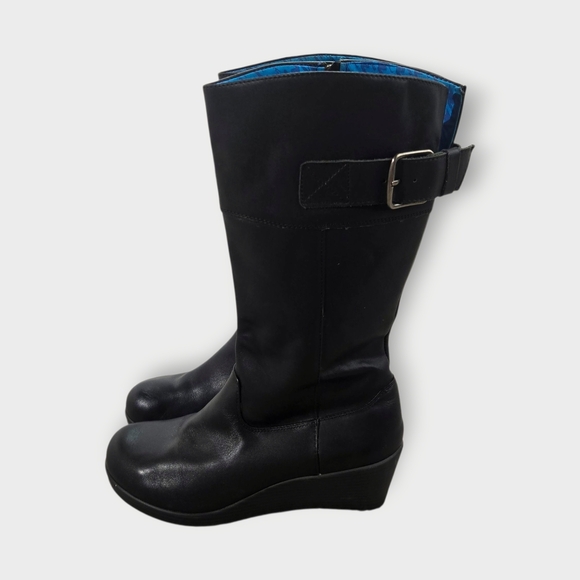 Crocs A-Leigh Women’s Wedge Boots US 7.5 Side Zip Black Leather Tall Boot - Picture 5 of 11